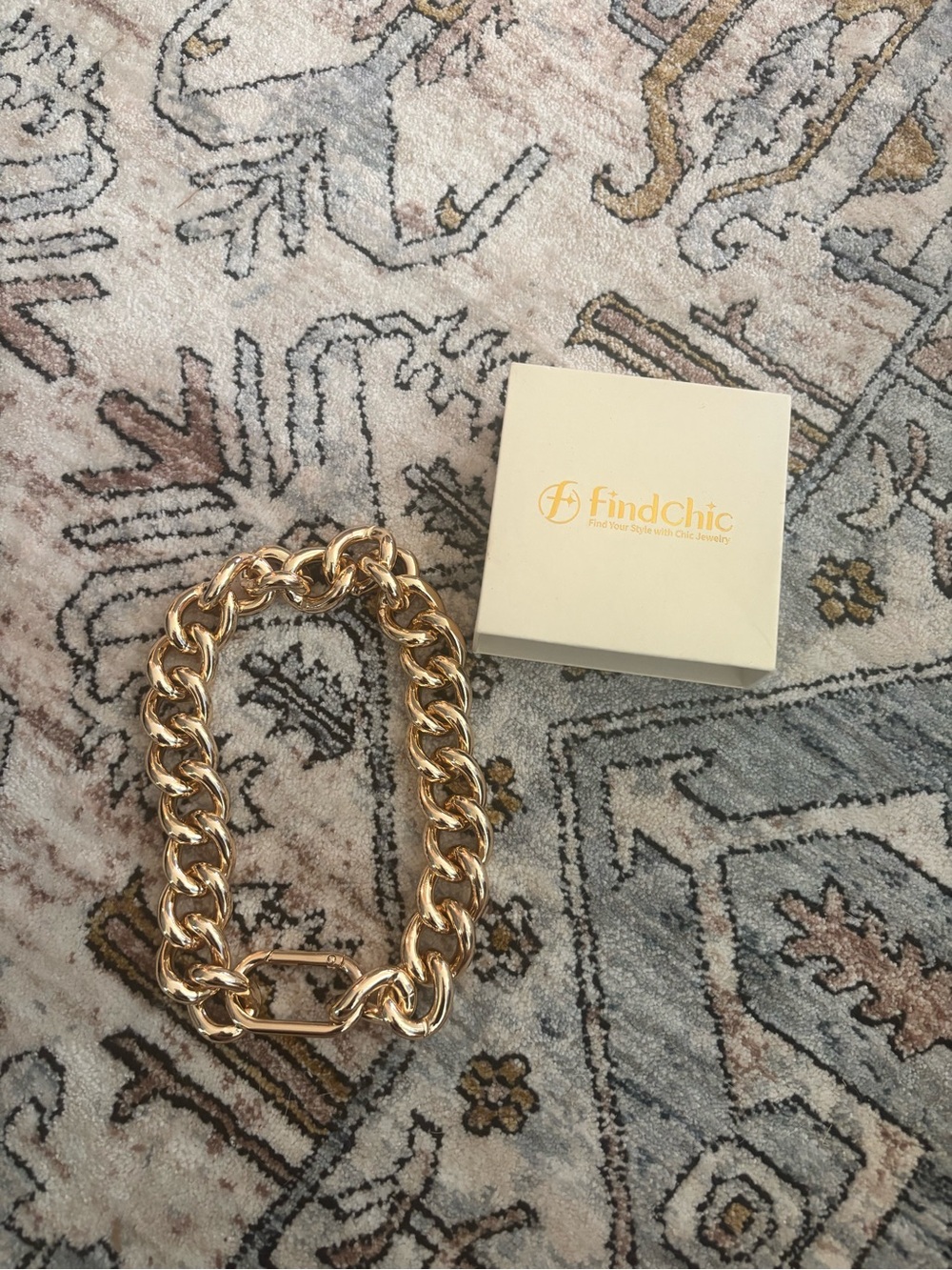 FindChic 14K Gold Plated Lightweight Chunky Cuban Link Chain Necklace